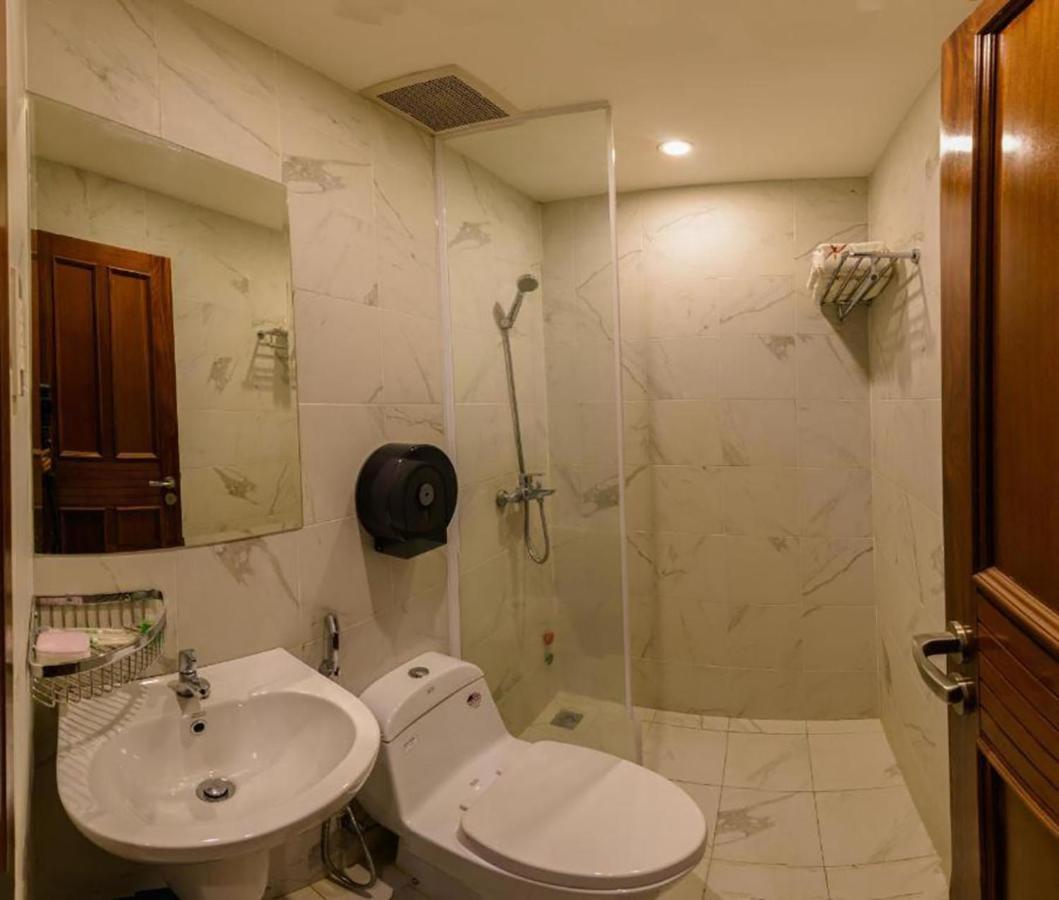 Nu Hotel - 18 Bui Vien Walkstreet Ciudad Ho Chi Minh  Exterior foto